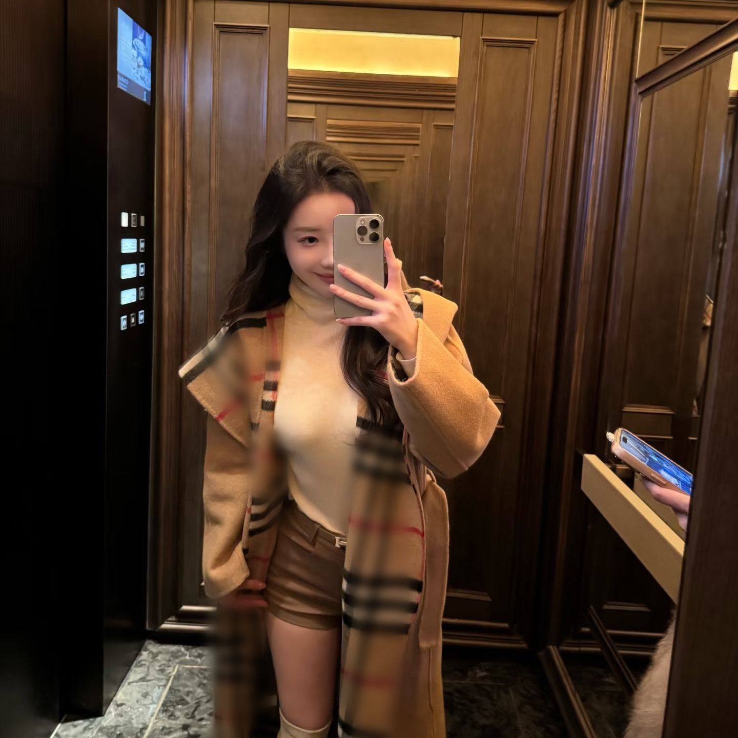 高级大码300斤千金名媛格子呢子大衣女秋冬新款连帽长款毛呢外套,女装/女士精品,常规大码外套,淘宝优惠券,粉丝福利购,淘宝优惠卷