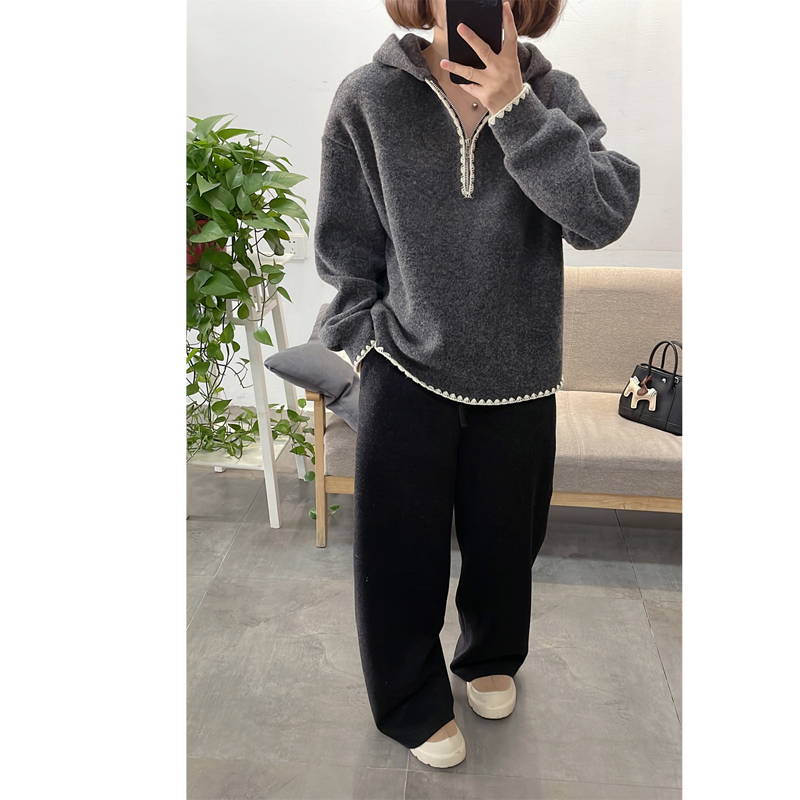 撞色花边羊毛混纺加绒连帽卫衣