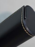 Retro portable glasses case, men's and women's leather, simple, pressure-resistant and shockproof, myopia glasses case, high-end and fresh storage box thumbnail 8
