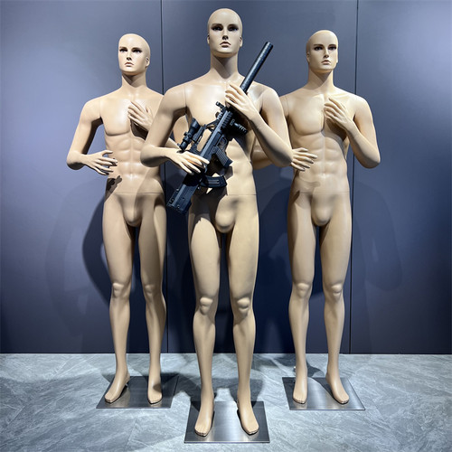 美嘉世模特道具军装展示持枪姿势
