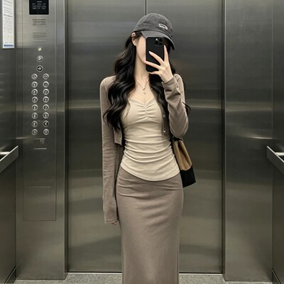 针织开衫吊带半身连衣裙子女早秋