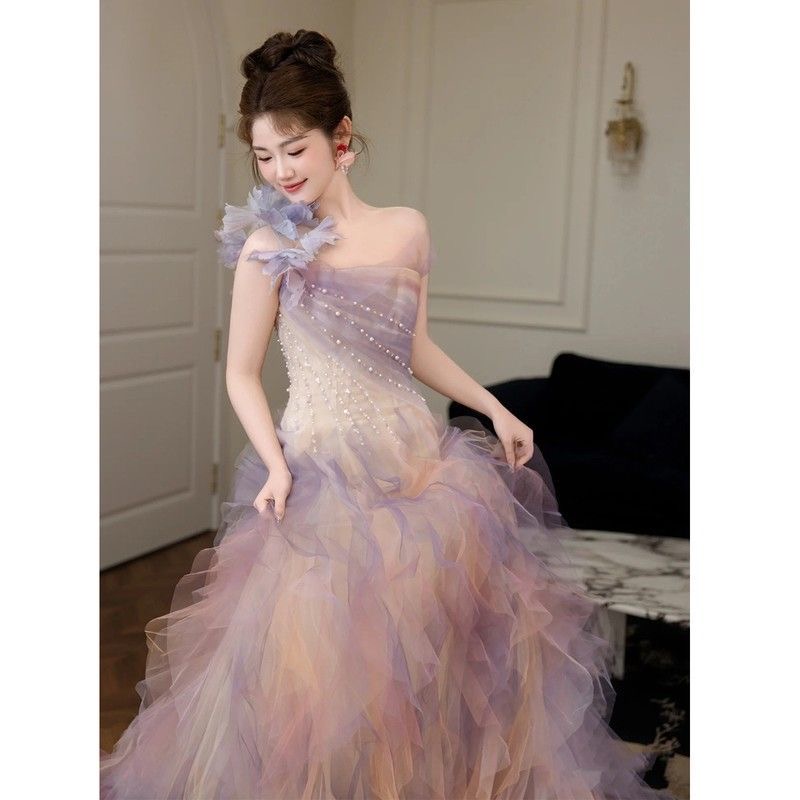 法式花朵晚礼服女2025新款高级感仙气生日宴会气质轻奢小众连衣裙