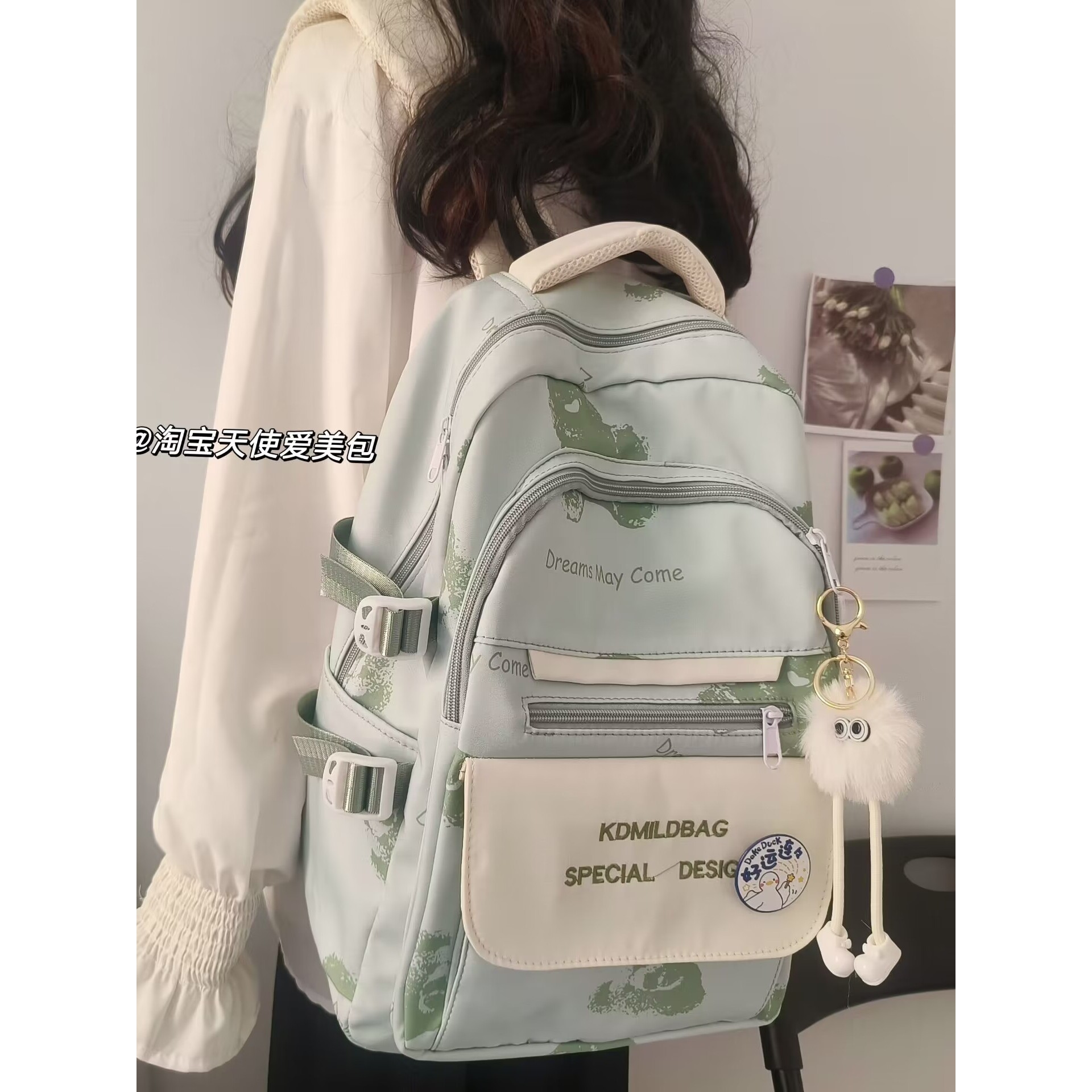 日本进口书包女生初中学生背包女大容量减负护脊简约百搭双肩包