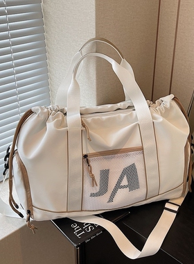 法国GBP 运动包女健身包大容量短途旅行包轻便收纳旅游出差行李包