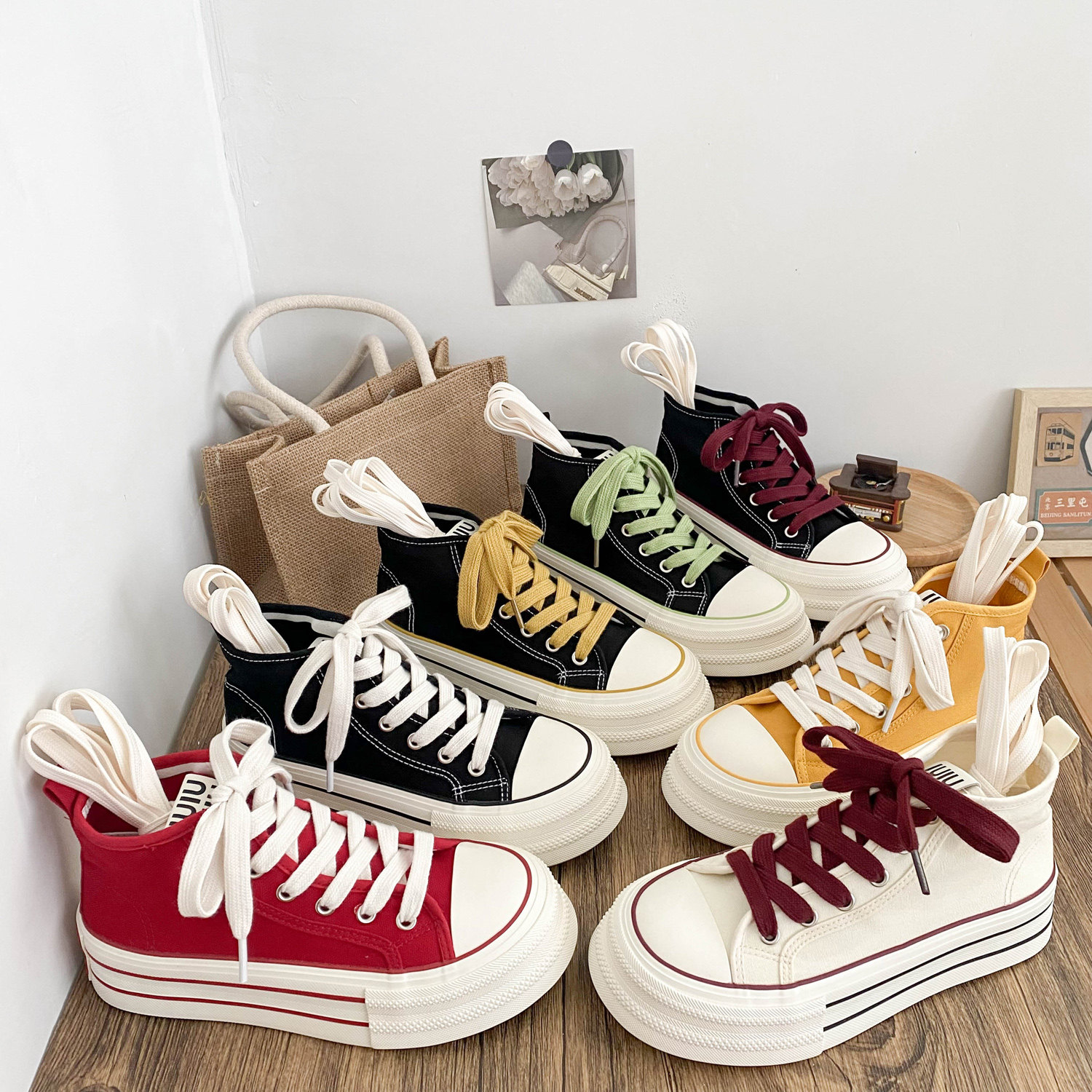 厚底学生休闲百搭高帮帆布鞋女2025秋季爆款透气街拍超火小白鞋子