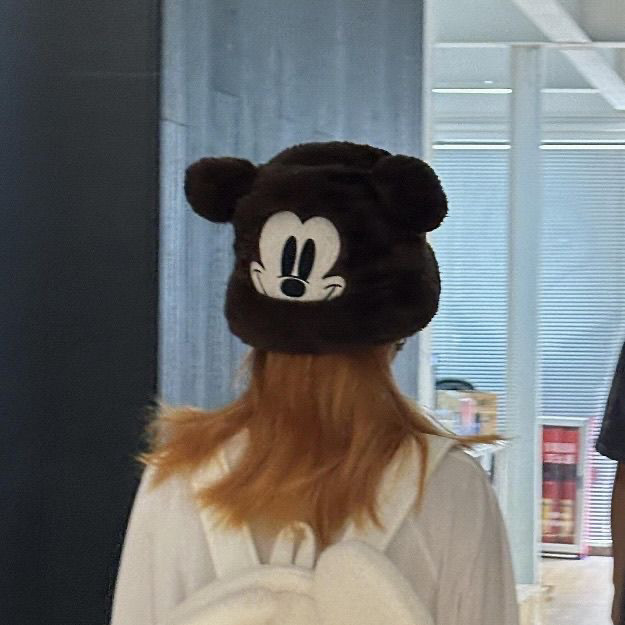 米奇帽子可爱迪士尼毛绒帽子冬季保暖潮流可爱护耳帽学生党百搭