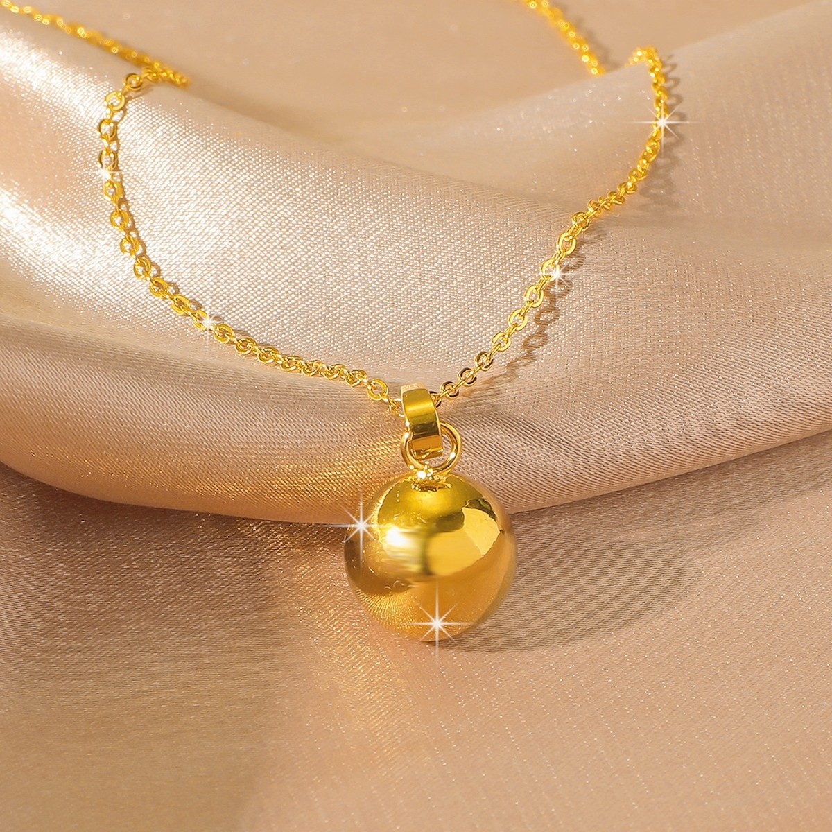 轻奢高级感镀24k仿真黄金色转运小光珠吊坠项链女款o字简约锁骨链