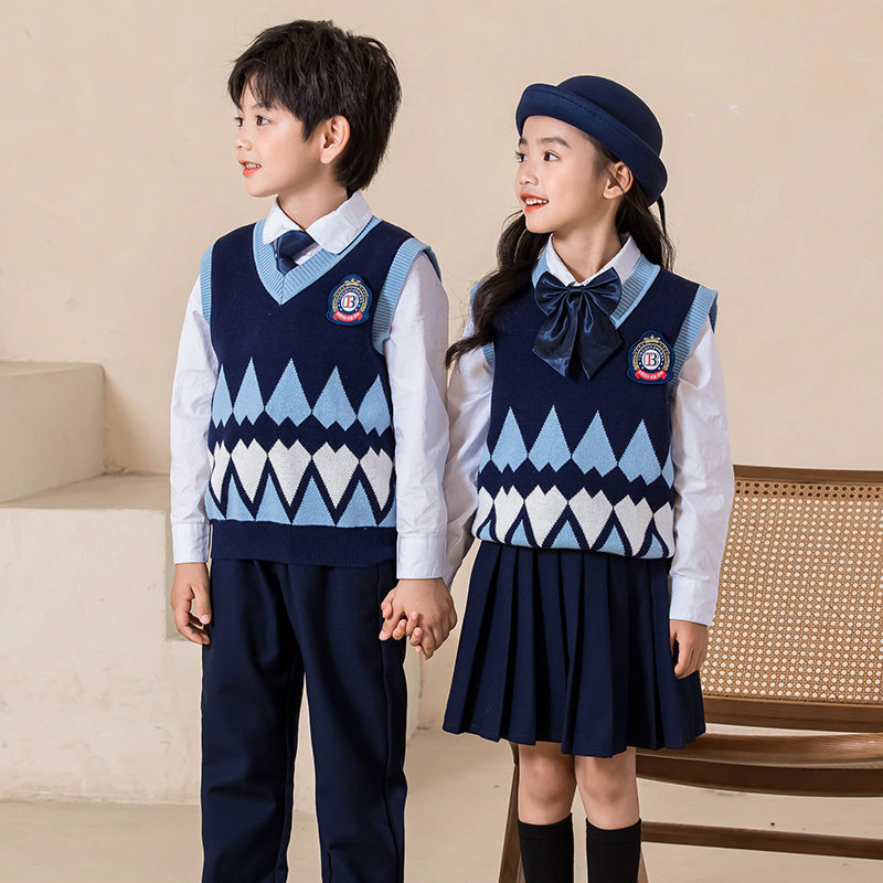 新款童毛衣英伦学院风女童毛衣背心儿童针织衫马甲小学生校服男女