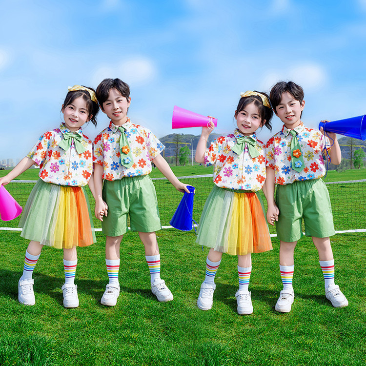 夏日童趣风儿童演出服男女通用花朵印花啦啦队表演服六一儿童节潮