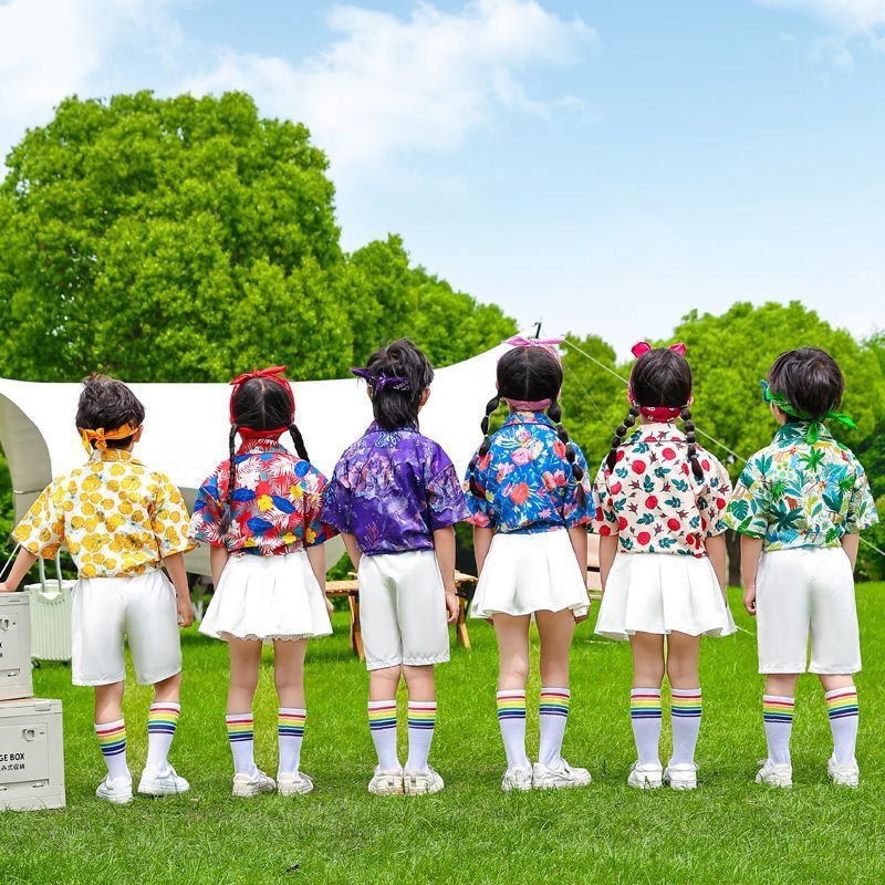 2026年幼儿园舞蹈表演服运动会儿童啦啦队复古怀旧港风演出服装