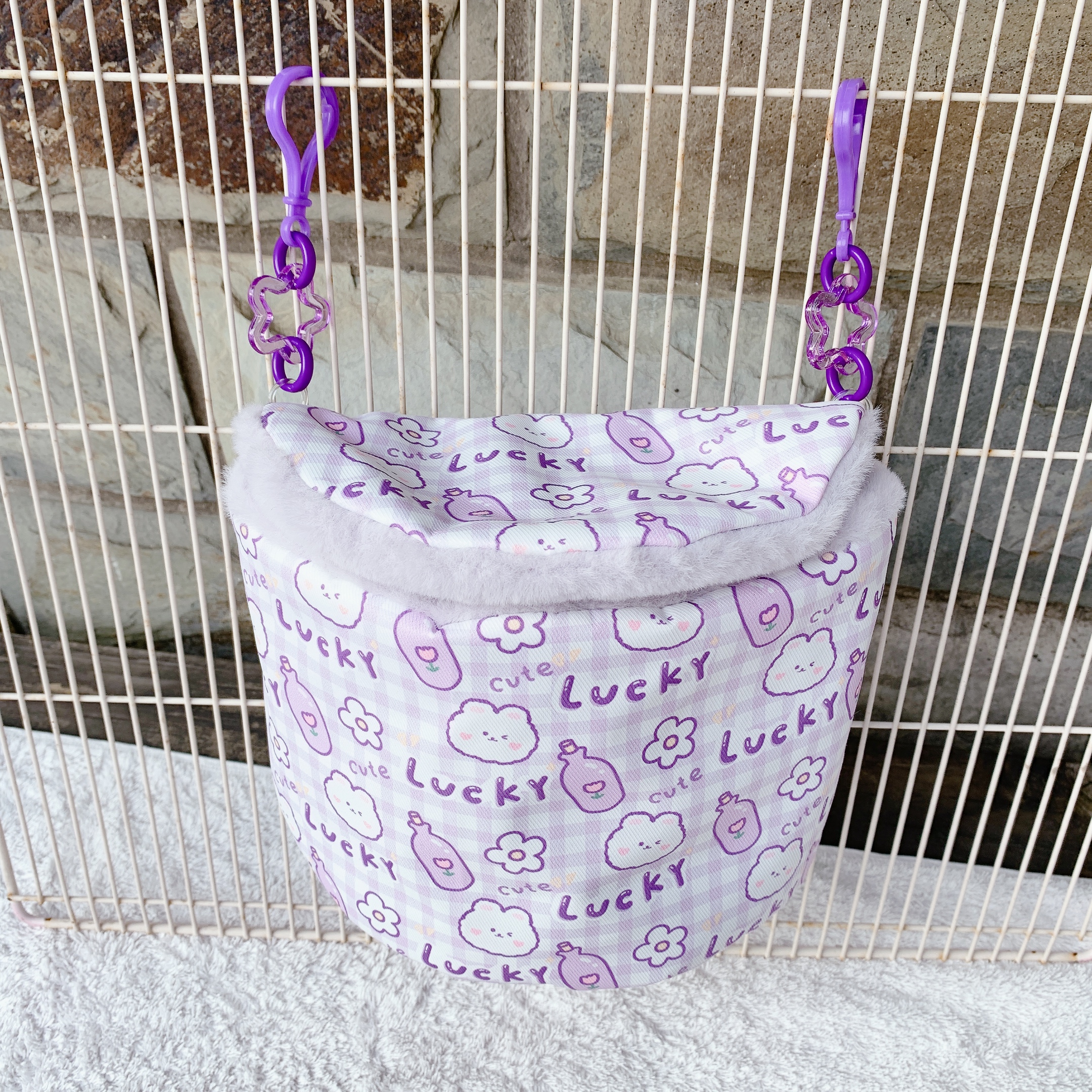 蜜袋鼯春季半圆形睡窝