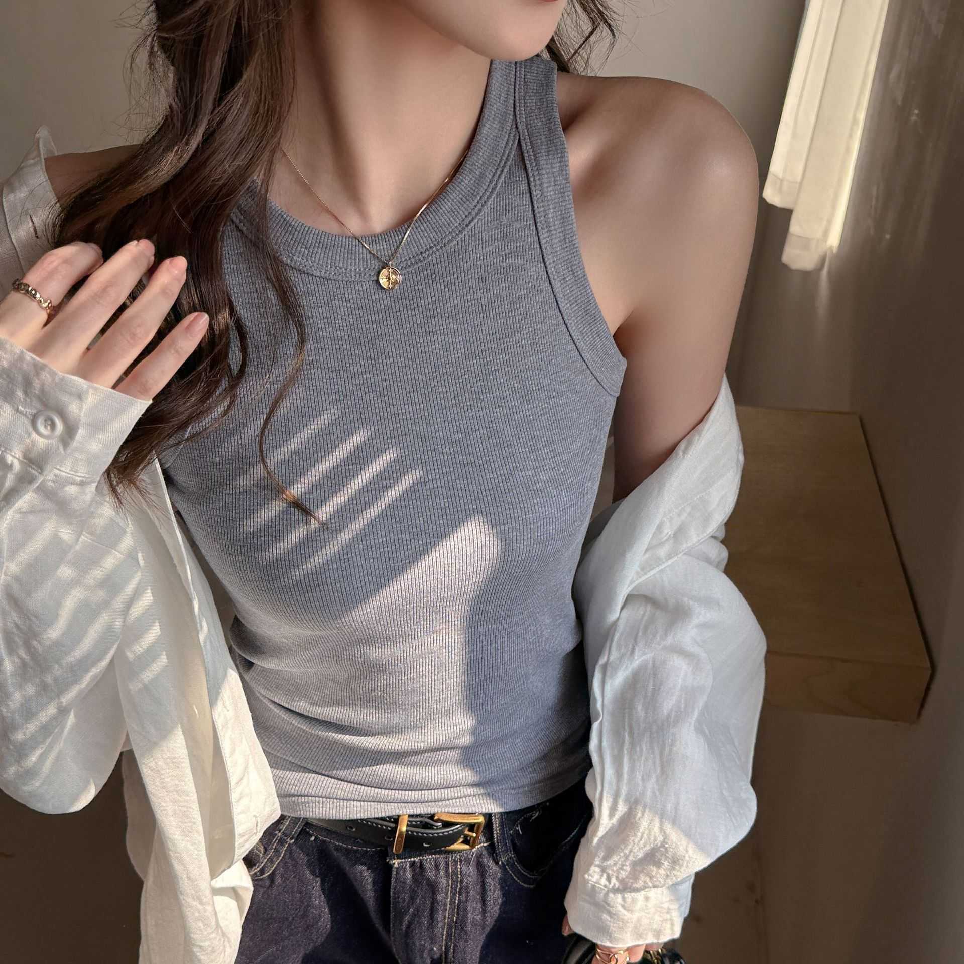 W春款遮副乳吊带背心女高级感时尚洋气内搭修身显瘦打底上衣