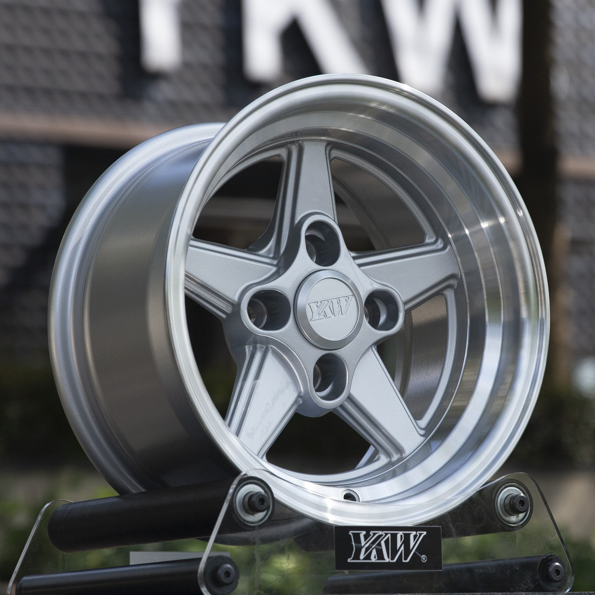 13寸YKW Wheels改装汽车轮毂适用爆龟HF内凹负ET大宽边