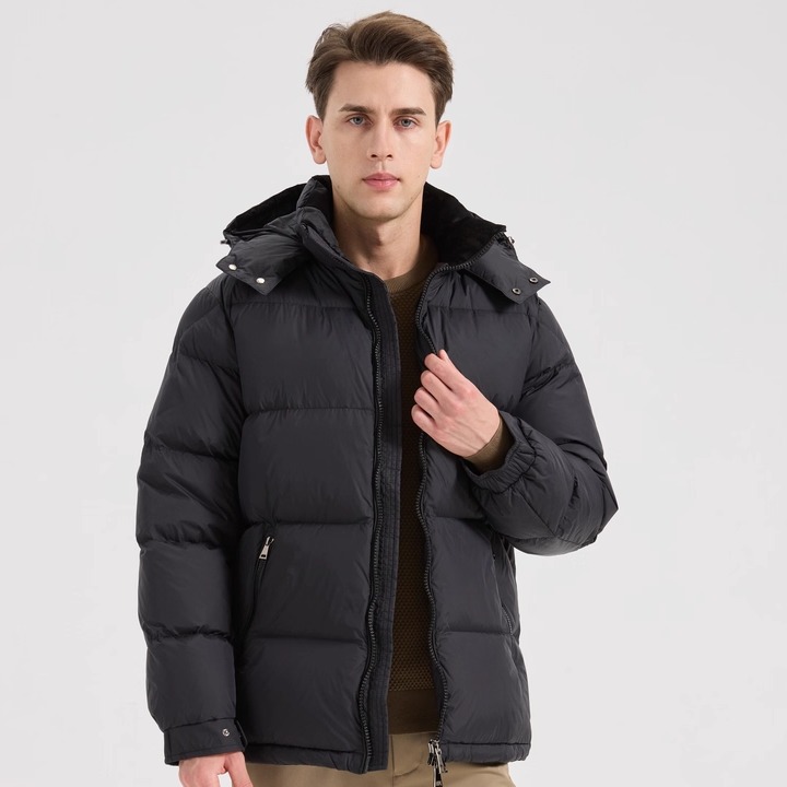 雪羽鸭2025冬季黑色短款羽绒服