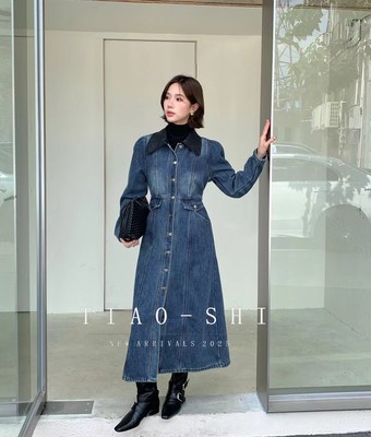 2025新款秋冬款韩版时尚洋气牛仔风衣外套女拼皮领连衣裙外穿女装