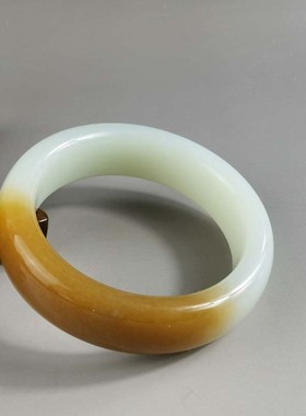 缘缘玉和田玉56mm糖羊脂玉手镯
