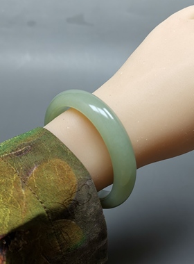 天然和田玉手镯52mm圈口女款玉镯