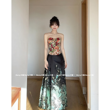 新中式国风黑色织造司织金汉服马面裙女春秋高腰半身裙上衣一整套