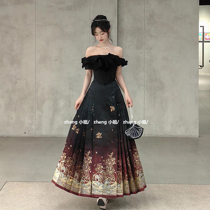 新中式国风黑色改良马面裙女夏长款a字半身裙独特一字肩上衣套装