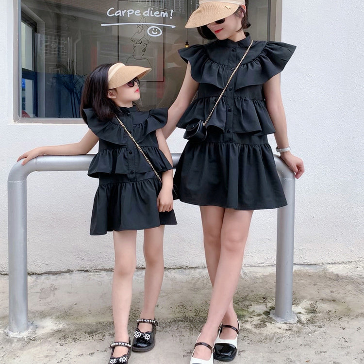 不一样的亲子装裙子韩国儿童2023夏洋气时尚母女装小飞袖蛋糕裙潮
