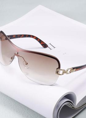 新款欧美连体双环链条跨境大框连体包裹形太阳镜时尚一体墨镜女