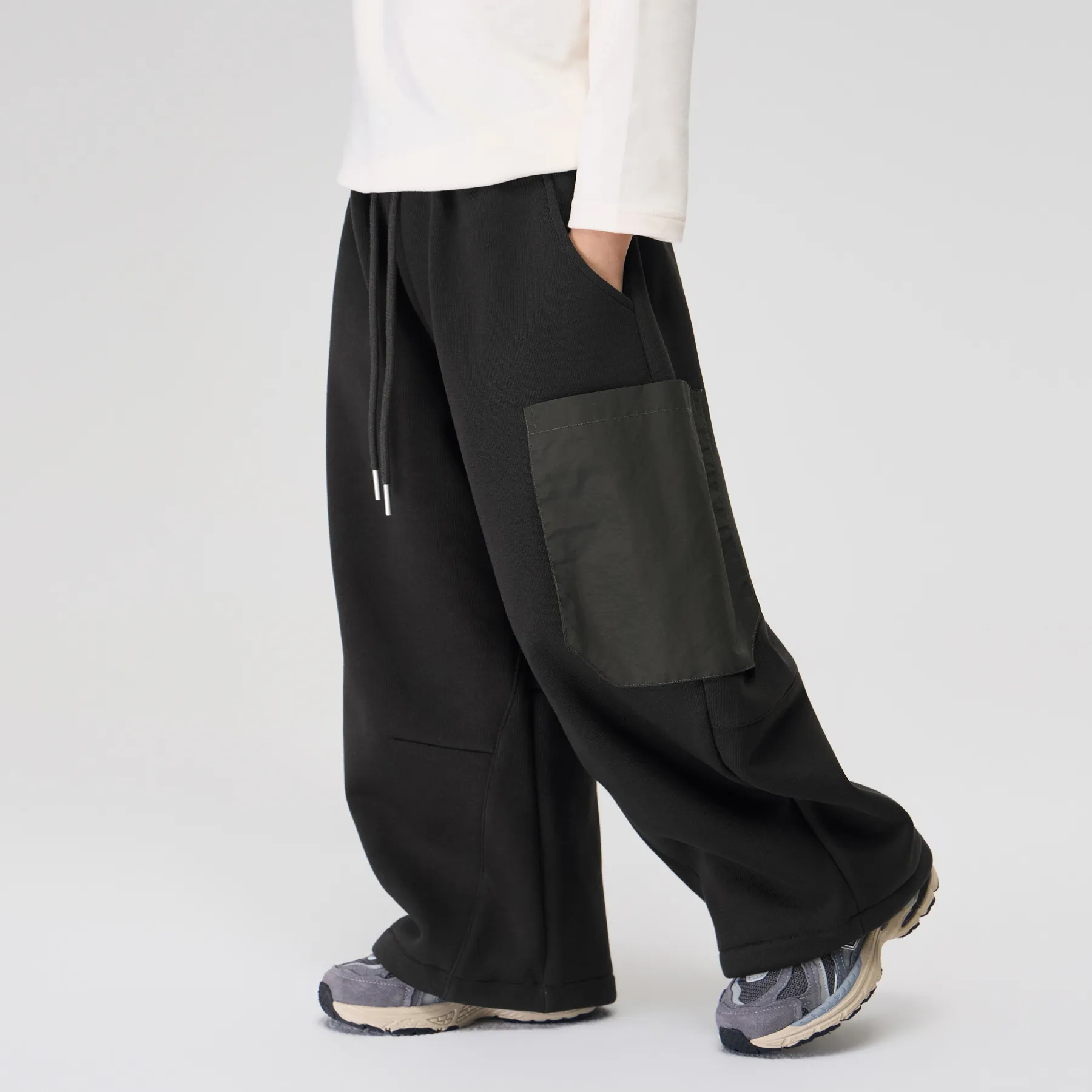 儿童个性拼接口袋加厚一体绒运动卫裤潮冬季男童宽松休闲直筒长裤