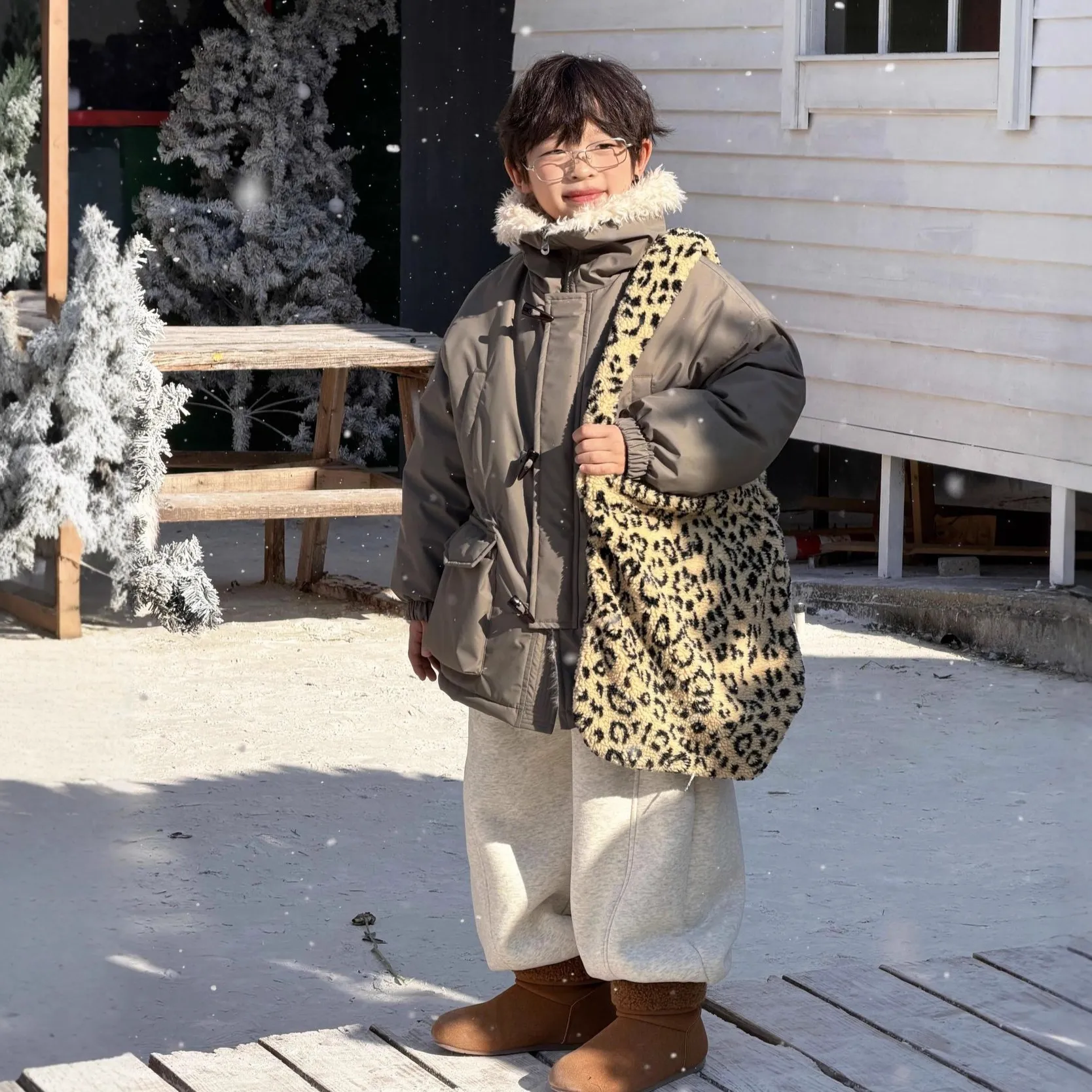 儿童洋气大毛领加厚夹棉军绿色派克服潮冬季韩版男童保暖棉服外套