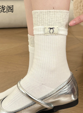 白色袜子女2025新款蝴蝶结中筒袜纯棉秋冬miu系布标长袜配小皮鞋