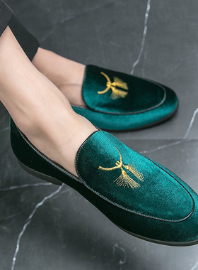 跨境大码48男士低帮绣花丝绒休闲皮鞋一脚蹬懒人豆豆鞋乐福鞋