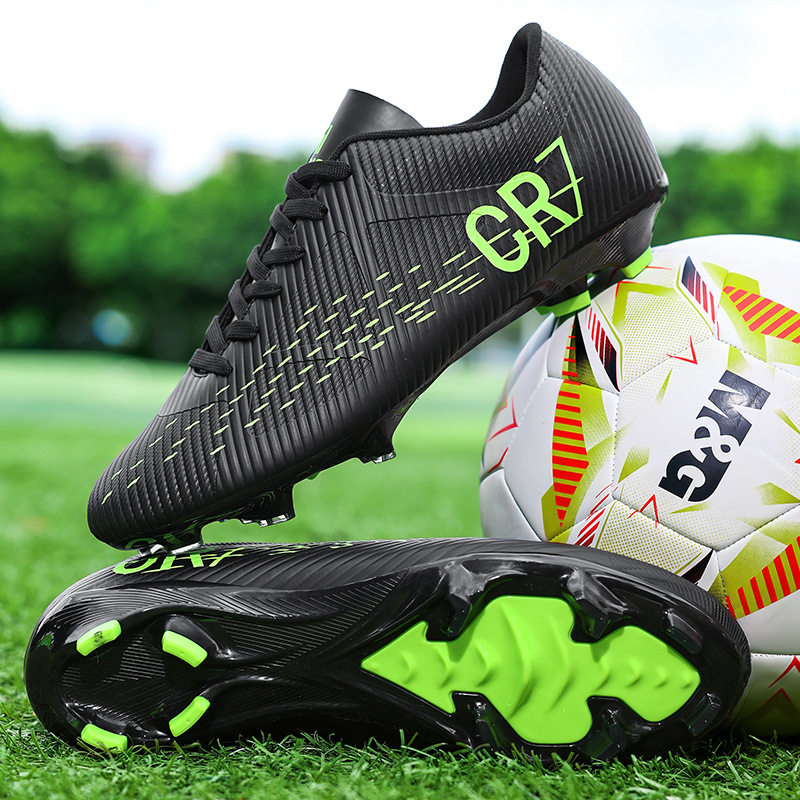 跨境新款CR7低帮足球鞋人造草坪皮足男女青少年学生训练运动鞋鞋