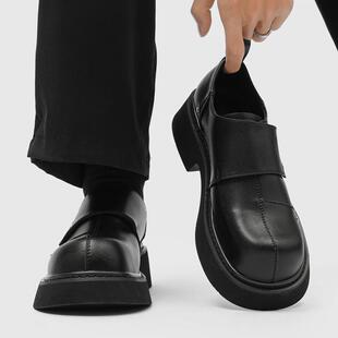 2026新款德比鞋大头皮鞋男款厚底增高潮鞋高街小众通勤魔术贴男鞋