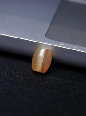 三色天然千年河谷一期老玛瑙单珠文玩念珠手串顶珠腰珠一图一物