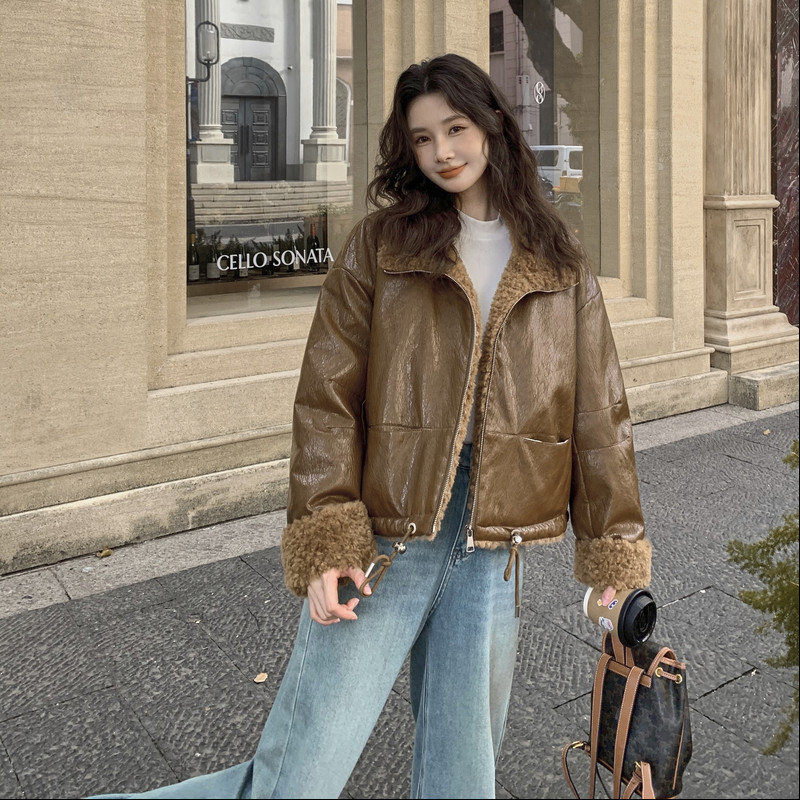 【新品】油蜡皮加厚绒毛内胆羊羔毛派克服2251-P225-控328,女装短外套,2C121
