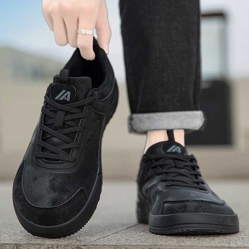 大码宽脚男鞋冬季皮面运动鞋加宽加肥宽楦板鞋大脚骨高脚背脚胖鞋