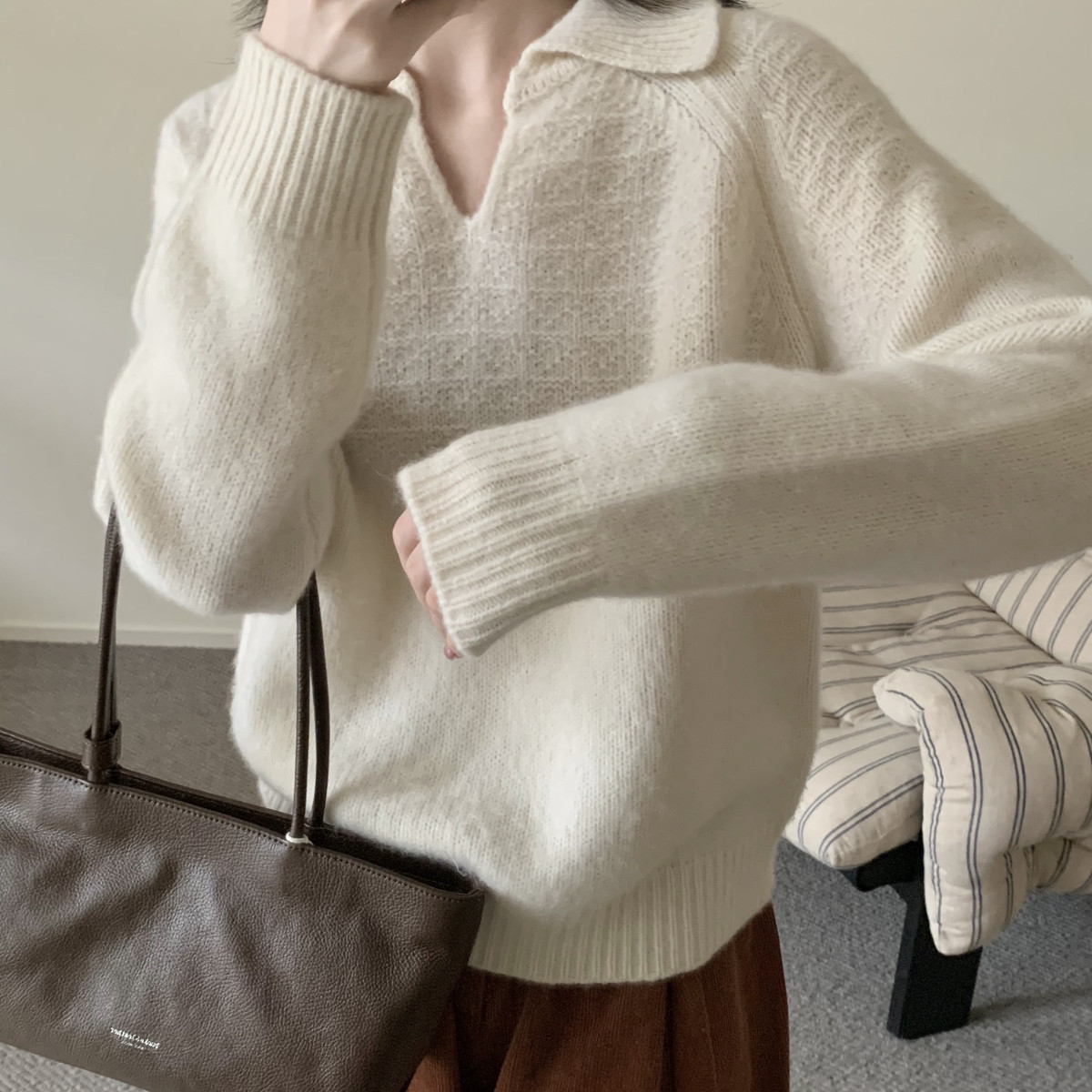 MUUTIS牧缇-时尚翻领剪刀领贝熊绒保暖毛衣（含73.6绵羊毛）ALSJ1