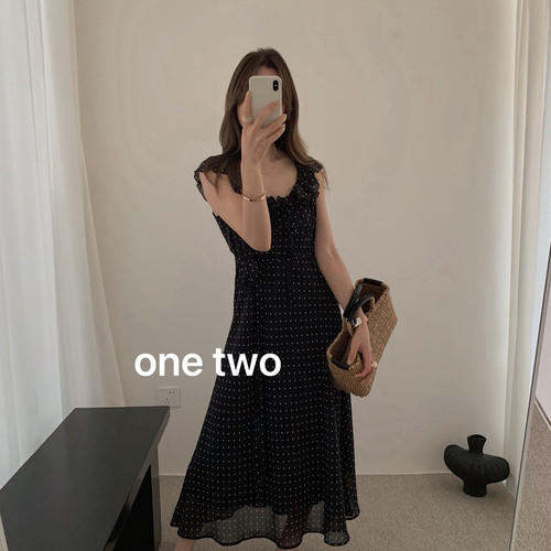 QS ONETWO-风波点系带无敌显瘦氛围感连衣裙(尺寸仅供参考)66341