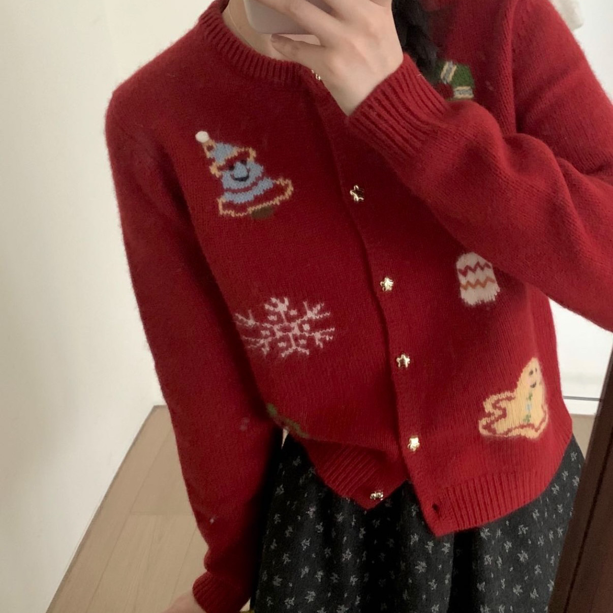 TOMORROW-诞风情五角星小金扣圣诞树保暖毛衣（含35.1绵羊毛）WZ6
