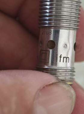 议价IFM易福门IFS204，拆机两只。成色漂亮，有需要其它型号