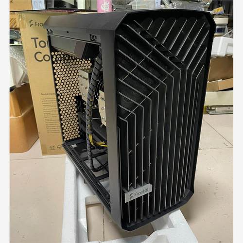 议价超微X11DAi-N主板主机，双路3647插槽装了2颗金牌6