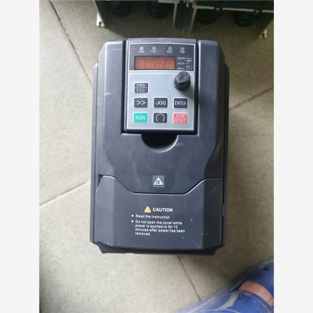议价阿尔法变频器2.2KW，ALPHA5100-32R2GB，二