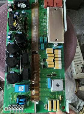 议价9323lp.5c 99新伦茨变频器9323驱动板带模块好