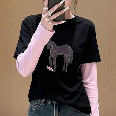 2026小马印花撞色假两件长袖t恤女春秋新款拼接打底衫设计感上衣