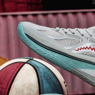 可代发音速12篮球鞋青少年专业实战球鞋透气水泥地战靴跑步运动鞋