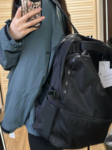 lulu双肩包 New Crew 22L 男女瑜伽电脑书包运动休闲旅行大容量包