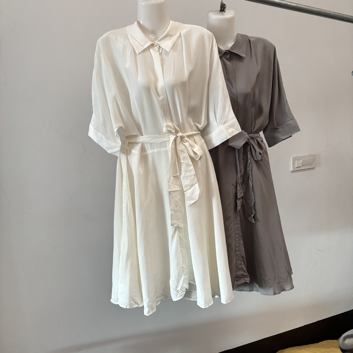 娃娃领重磅真丝双绉收腰连衣裙女