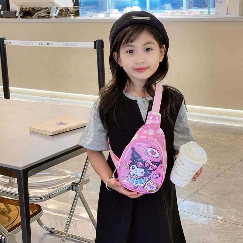 韩版男女童胸包萌趣卡通洋气印花小孩斜挎包2024新款外贸儿童包包