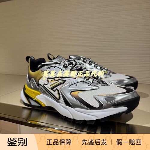 金属感皮革网眼拼接休闲鞋1ADI7C