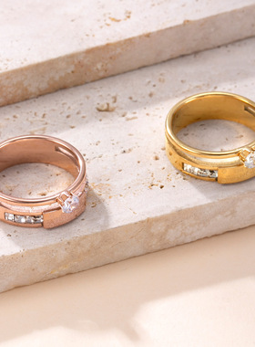 跨境爆款不锈钢情侣对戒