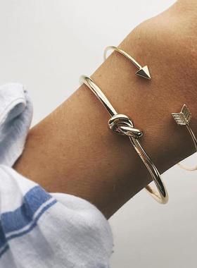 新款个性百搭日韩时尚新款女式箭头打结开口手镯套装大牌街拍欧美