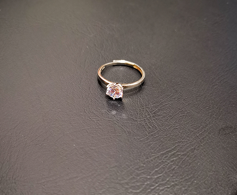 S925纯银戒指婚戒一克拉锆石钻戒仿真八心八箭结婚订婚送盒